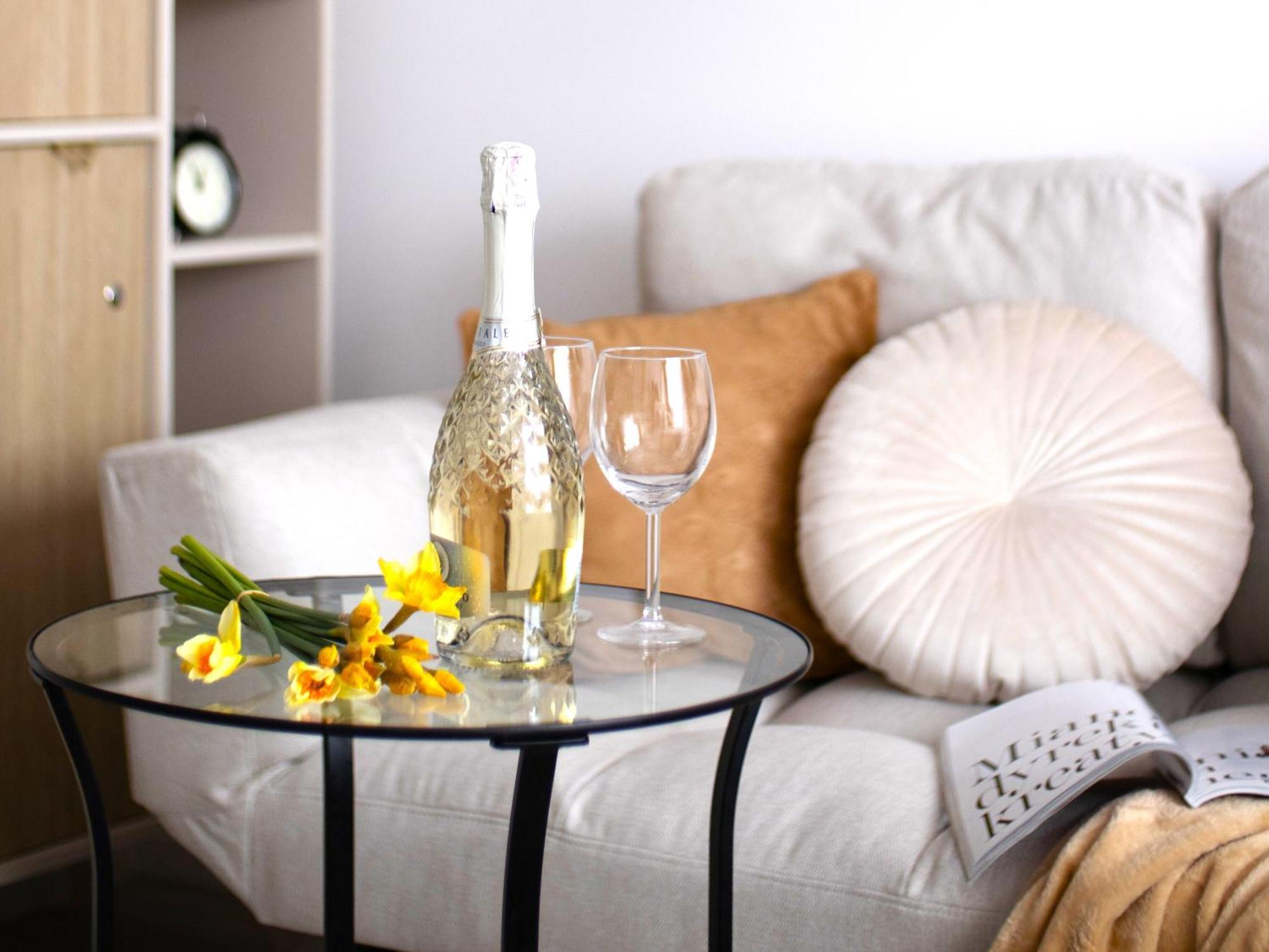 Apartment Air-conditioned Downtown Oasis On Foot To Station Metro Smarttv Wifi Warsaw